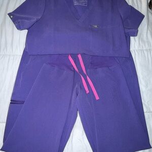 Figs Purple Scrub Set S/M